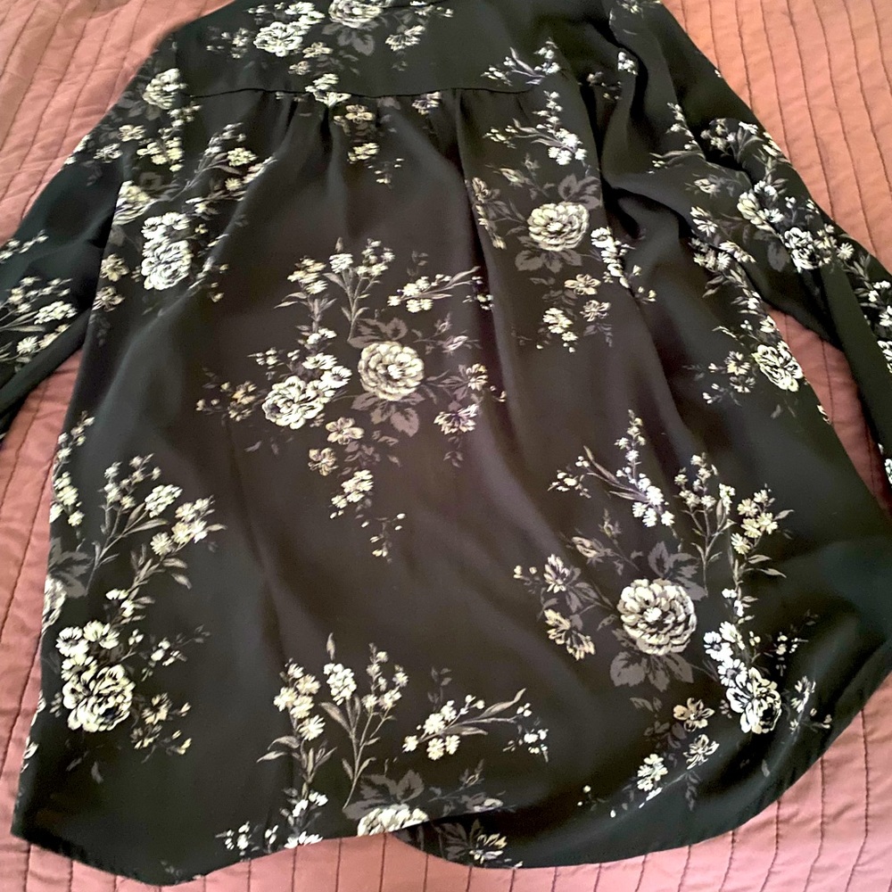 Torrid Dress Shirt M/L
